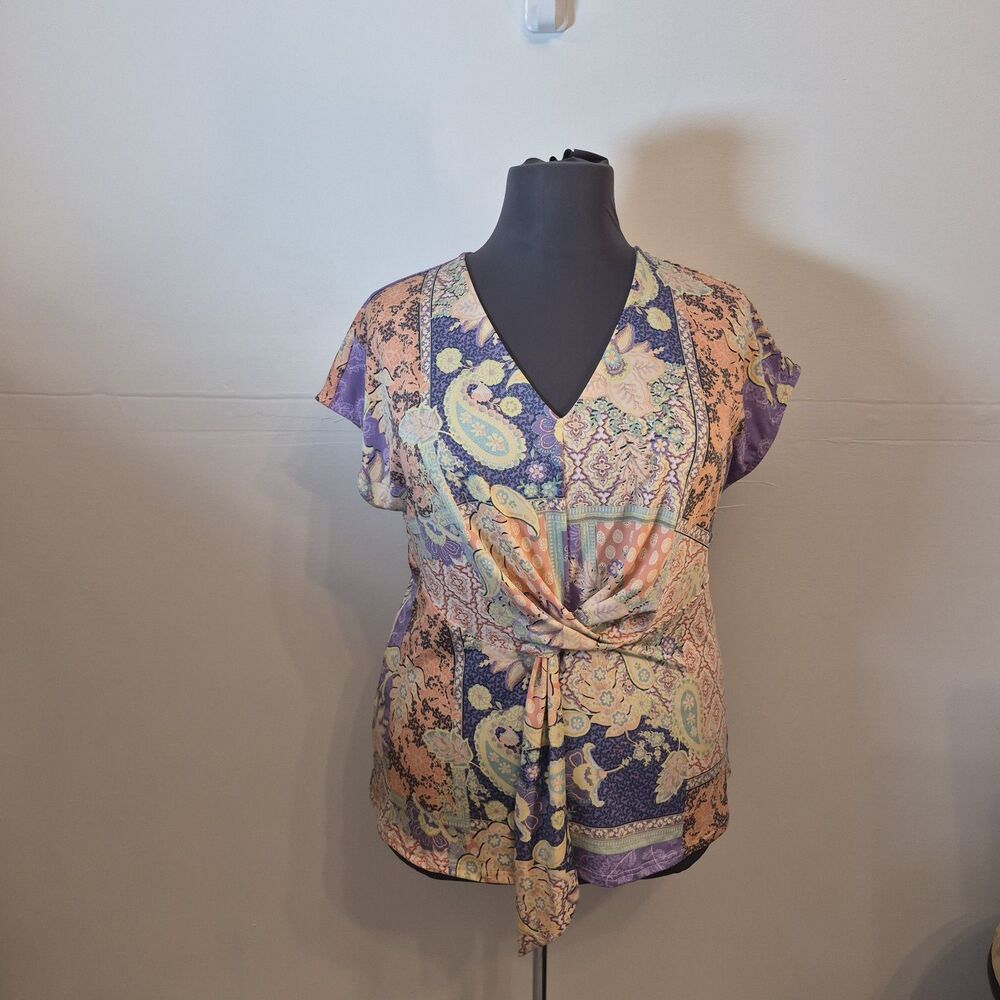 Tahari Women's Blouse Size XL Paisley Boho Twist Knot Floral V-neck
